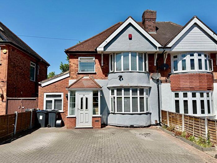 3 Bedroom Semi-Detached House For Sale In Rollason Road, Birmingham, B24