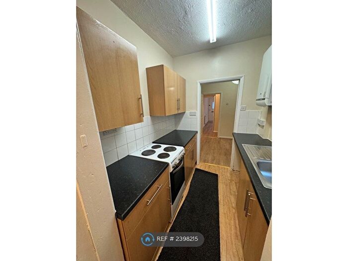 3 Bedroom Terraced House To Rent In Lister Avenue, Doncaster, DN4