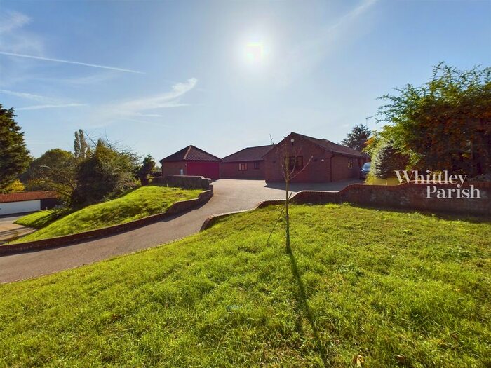 4 Bedroom Detached Bungalow For Sale In High Road, Needham, Harleston, IP20