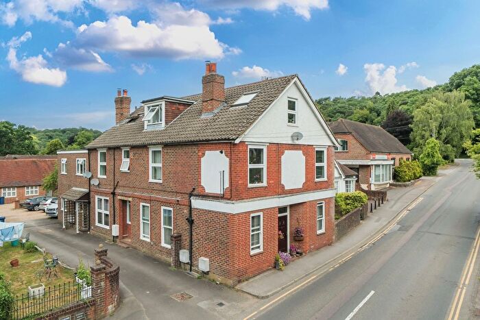 1 Bedroom Flat To Rent In Church Road, Shottermill, Haslemere, GU27