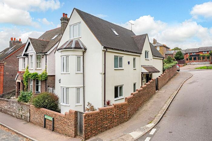 4 Bedroom Detached House For Sale In George Street, Old Town, Hemel Hempstead, H, HP2