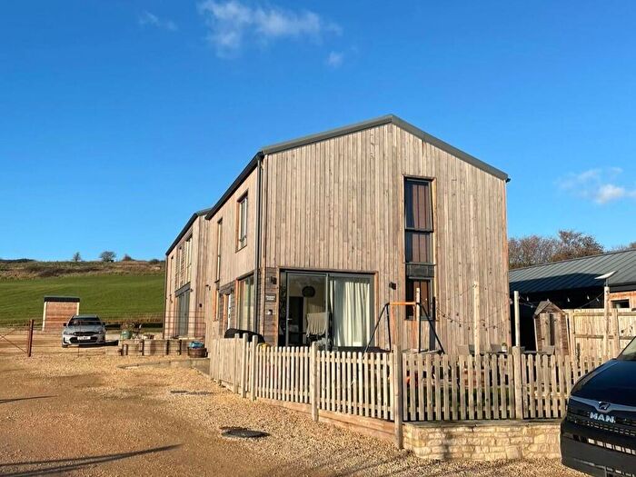 3 Bedroom Semi-Detached House To Rent In Langleys Lane, Clapton, Midsomer Norton, BA3