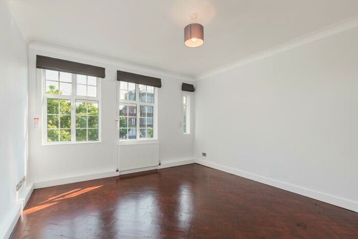 2 Bedroom Flat To Rent In Holloway Road, London, N7