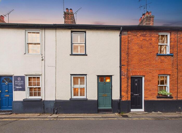 3 Bedroom Terraced House For Sale In Bakers Lane, Ingatestone, Essex, CM4