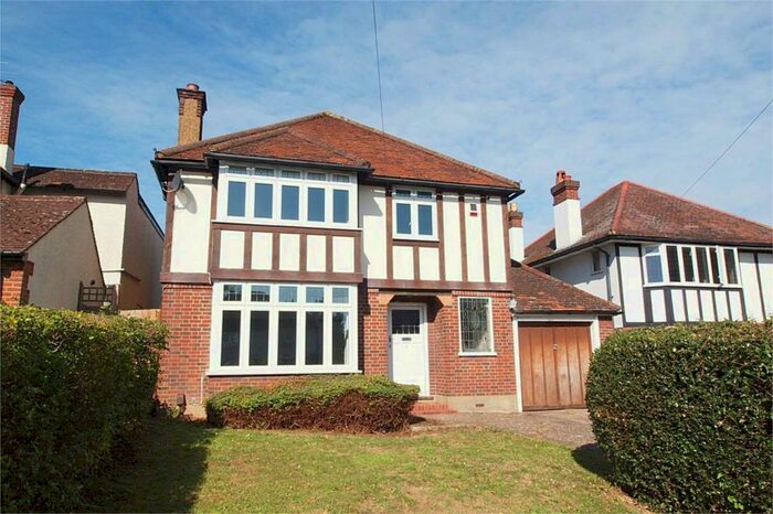 4 Bedroom Detached House To Rent In Downs Bridge Road, Beckenham, BR3
