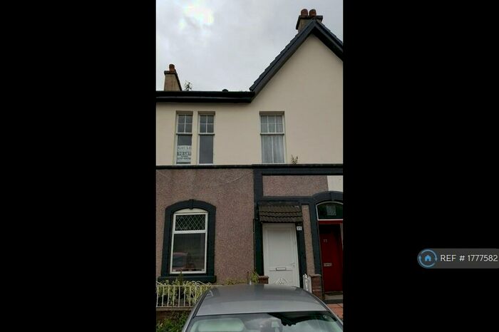 2 Bedroom Flat To Rent In Harland Street, Glasgow, G14