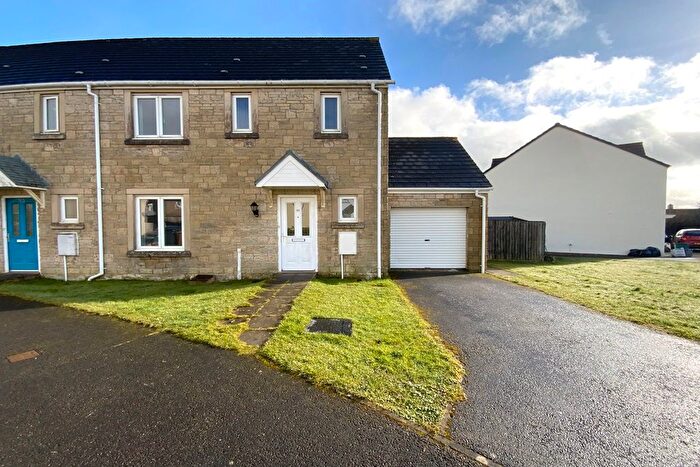 3 Bedroom Semi-Detached House To Rent In Montgomery Drive, Tavistock, PL19