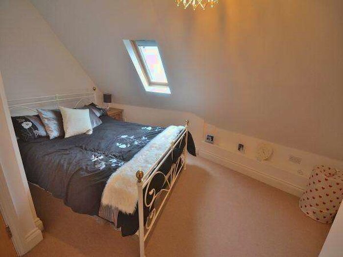 2 Bedroom Apartment To Rent In Haslers Lane, Dunmow, CM6