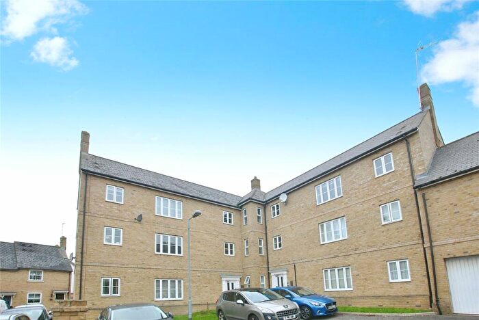 2 Bedroom Apartment To Rent In Wickham Crescent, Braintree, CM7
