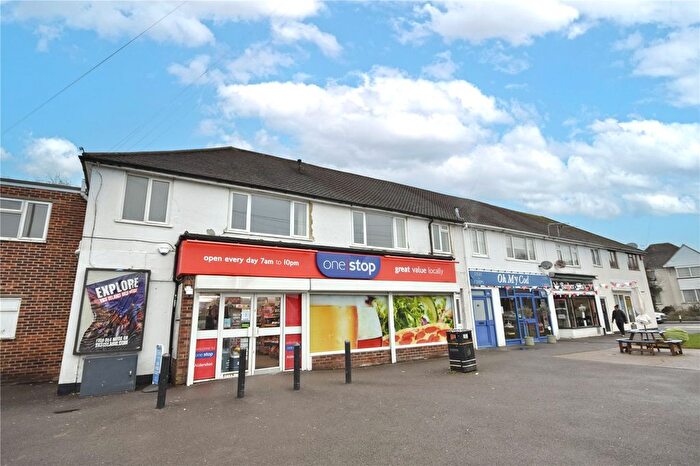 2 Bedroom Flat To Rent In Lower Farnham Road, Aldershot, Hampshire, GU11