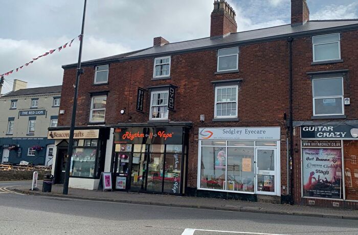 2 Bedroom Flat To Rent In Bull Ring, Dudley, West Midlands, DY3