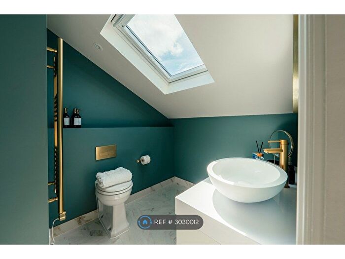 4 Bedroom Maisonette To Rent In Dawes Road, London, SW6