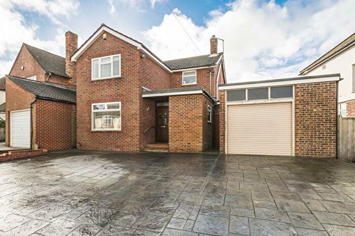 3 Bedroom Detached House To Rent In Staunton Road, Headington, OX3