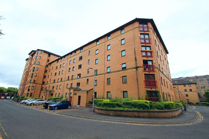 2 Bedroom Flat To Rent In Parsonage Square, Merchant City, Glasgow, G1