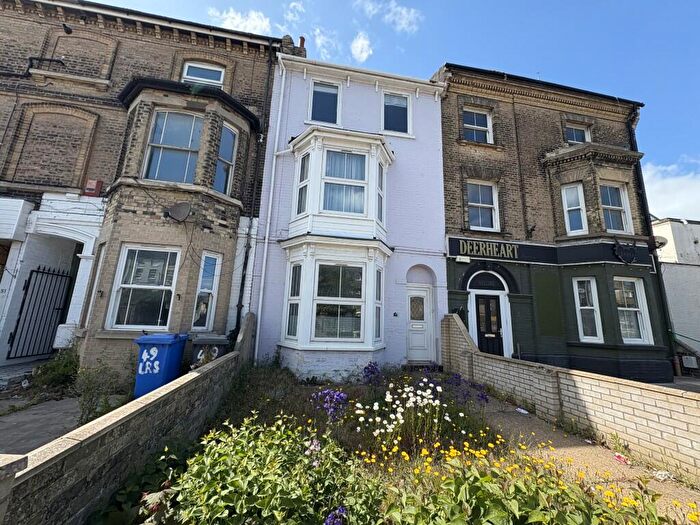 7 Bedroom Terraced House For Sale In London Road South, Lowestoft, Suffolk, NR33