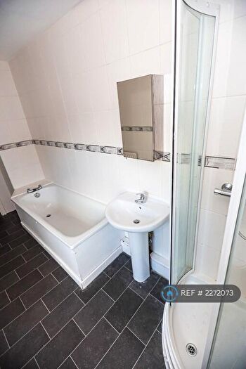 5 Bedroom Terraced House To Rent In Calton Avenue, Liverpool, L18