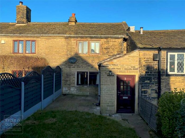1 Bedroom Terraced House To Rent In Howgate Hill, Southowram, Halifax, West Yorkshire, HX3