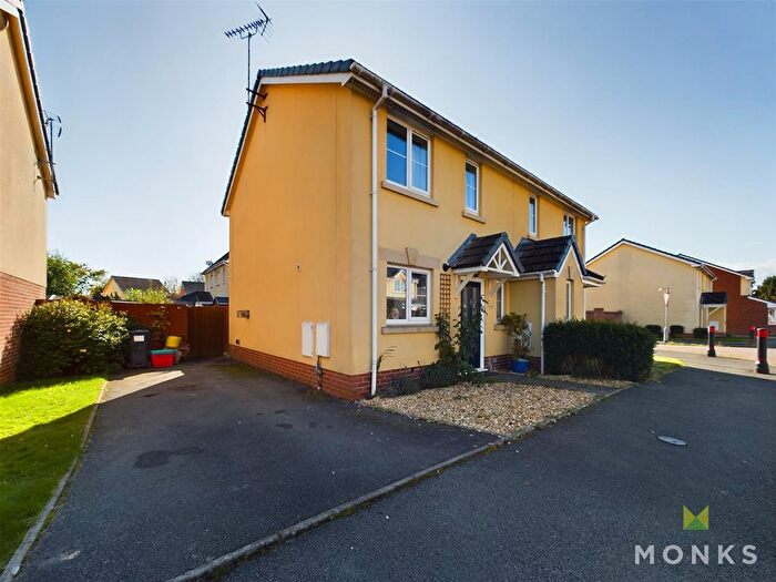 2 Bedroom Semi-Detached House For Sale In Parc Hafod, Four Crosses, Llanymynech, SY22