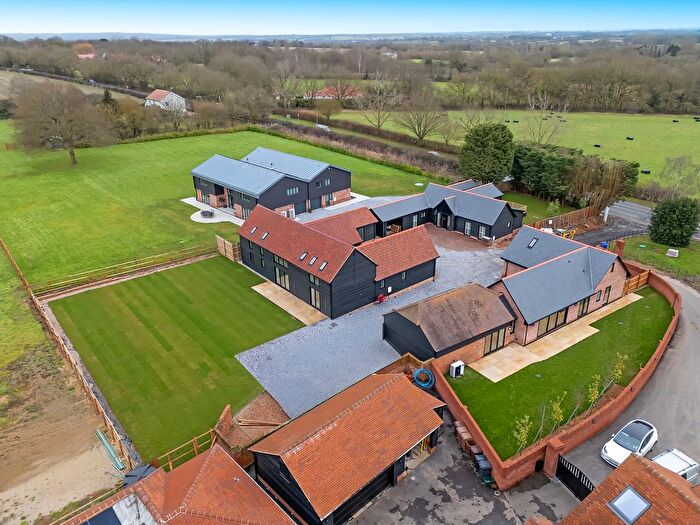 5 Bedroom Detached House For Sale In The Oak Barn Stock Road, Stock, CM4