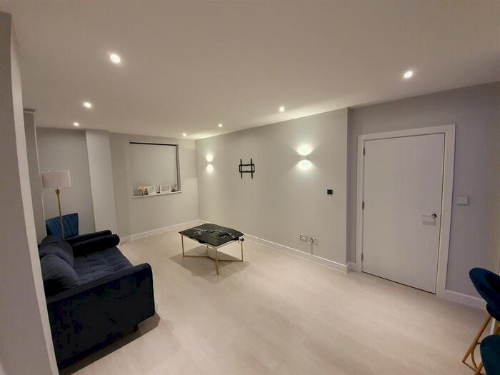 1 Bedroom Flat To Rent In D, The Pinnacle, - High Road, Chadwell Heath, Romford, RM6