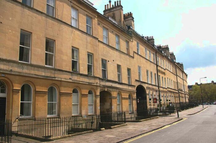 Studio To Rent In Henrietta Street, BA2