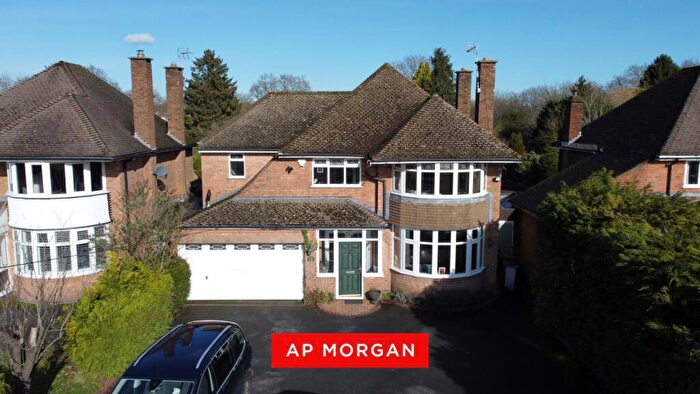 4 Bedroom Detached House For Sale In Norton Lane, Earlswood, Solihull, West Midlands, B94