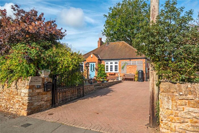 2 Bedroom Detached Bungalow For Sale In New Street, Scalford, Melton Mowbray, LE14