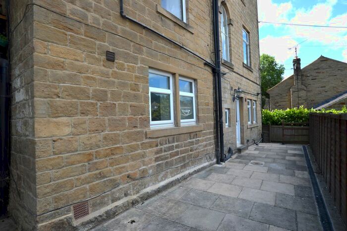 1 Bedroom Flat To Rent In Bagley Lane, Pudsey, LS28