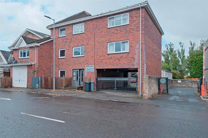 2 Bedroom Flat For Sale In Douglas Street, Hamilton, ML3