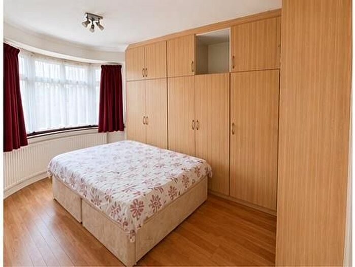 4 Bedroom Terraced House To Rent In Somerset Road, Southall, UB1