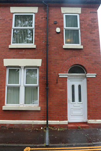 4 Bedroom House To Rent In Upper Gloucester Street, Salford, M6