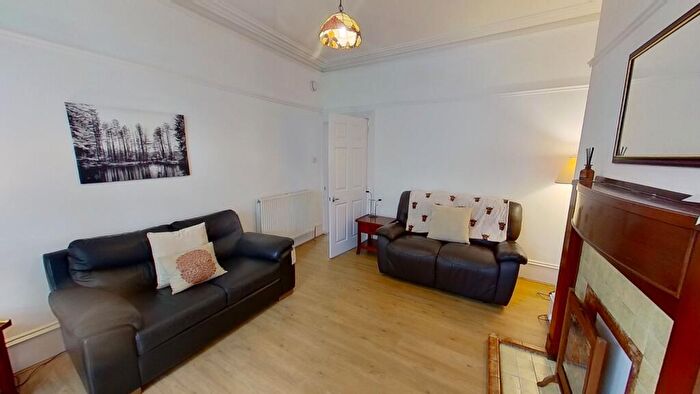 1 Bedroom Flat To Rent In Forest Avenue, West End, Aberdeen, AB15