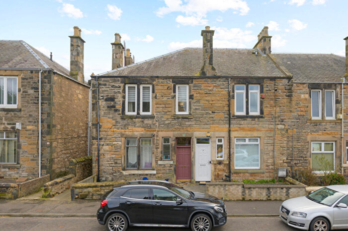 2 Bedroom Flat For Sale In Viewforth Terrace, Kirkcaldy, KY1