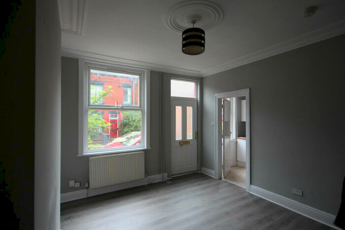 3 Bedroom Terraced House To Rent In Bayswater Row, Leeds, West Yorkshire, LS8