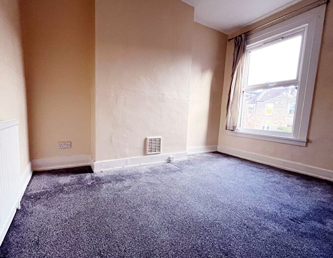 3 Bedroom Terraced House For Sale In Ardmere Road, London, SE13