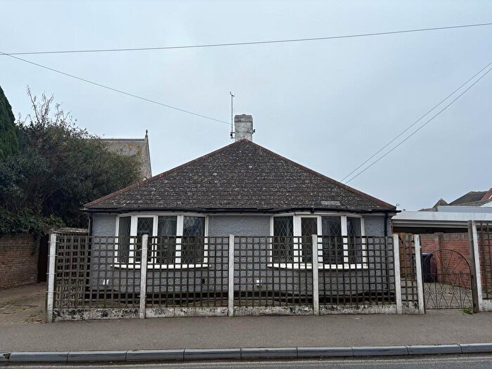 2 Bedroom Detached Bungalow To Rent In Sea Street, Herne Bay, CT6