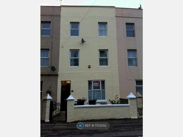 8 Bedroom Terraced House To Rent In Arthur Street, Gloucester, GL1