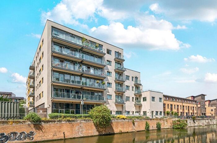 1 Bedroom Apartment For Sale In Flat, Werner Court, Aqua Vista Square, London, E3