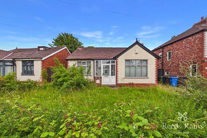 2 Bedroom Bungalow For Sale In Adswood Road, Stockport, Greater Manchester, SK3