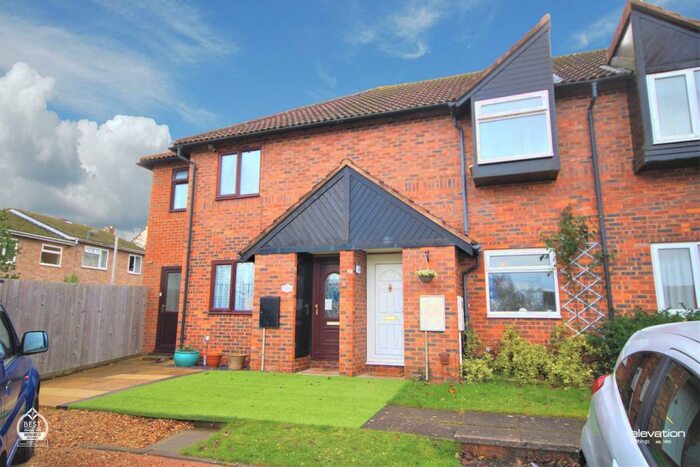 2 Bedroom Terraced House To Rent In Bridgeway, New Bradwell, Milton Keynes, MK13