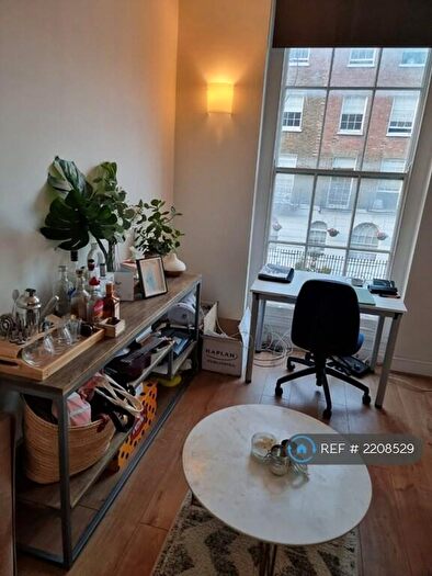 1 Bedroom Flat To Rent In North Gower Street, London, NW1