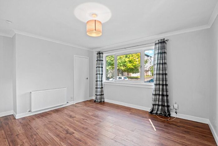 2 Bedroom Flat To Rent In Silverknowes Neuk, Silverknowes, Edinburgh, EH4