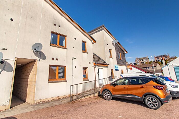 2 Bedroom Flat For Sale In Lochside Road, Forfar, DD8