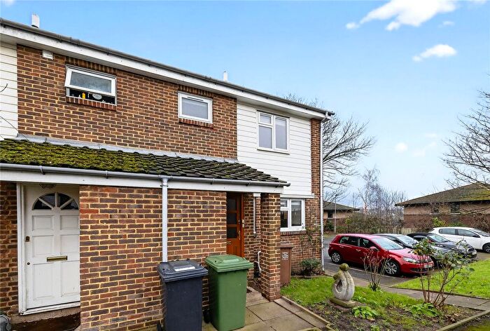 3 Bedroom End Terrace House To Rent In Belmont Park Close, Belmont Park, London, SE13