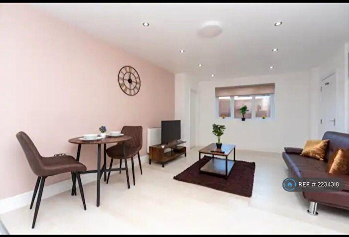 1 Bedroom Flat To Rent In London Rd North, Lowestoft, NR32