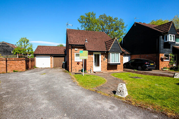 2 Bedroom Detached House For Sale In Friars Field, Northchurch, Berkhamsted, HP4