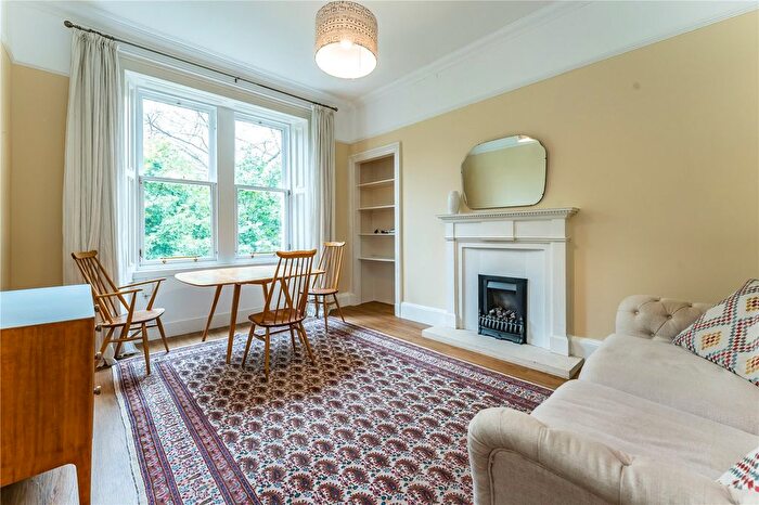2 Bedroom Flat To Rent In Largo Place, Leith, Edinburgh, EH6