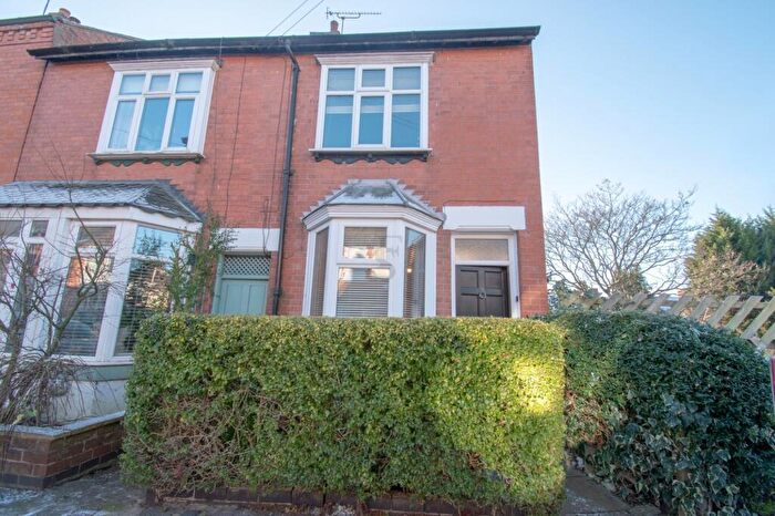 2 Bedroom End Of Terrace House To Rent In Sidney Road, South Knighton, LE2