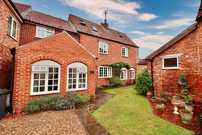 3 Bedroom Cottage For Sale In Cliff Road, Wellingore, LN5