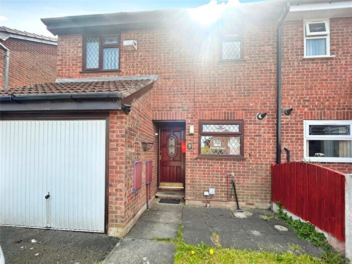 3 Bedroom Semi-Detached House To Rent In Ellerby Avenue, Clifton, Swinton, Manchester, M27